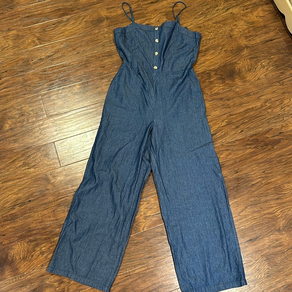 Jumpsuit (open back)